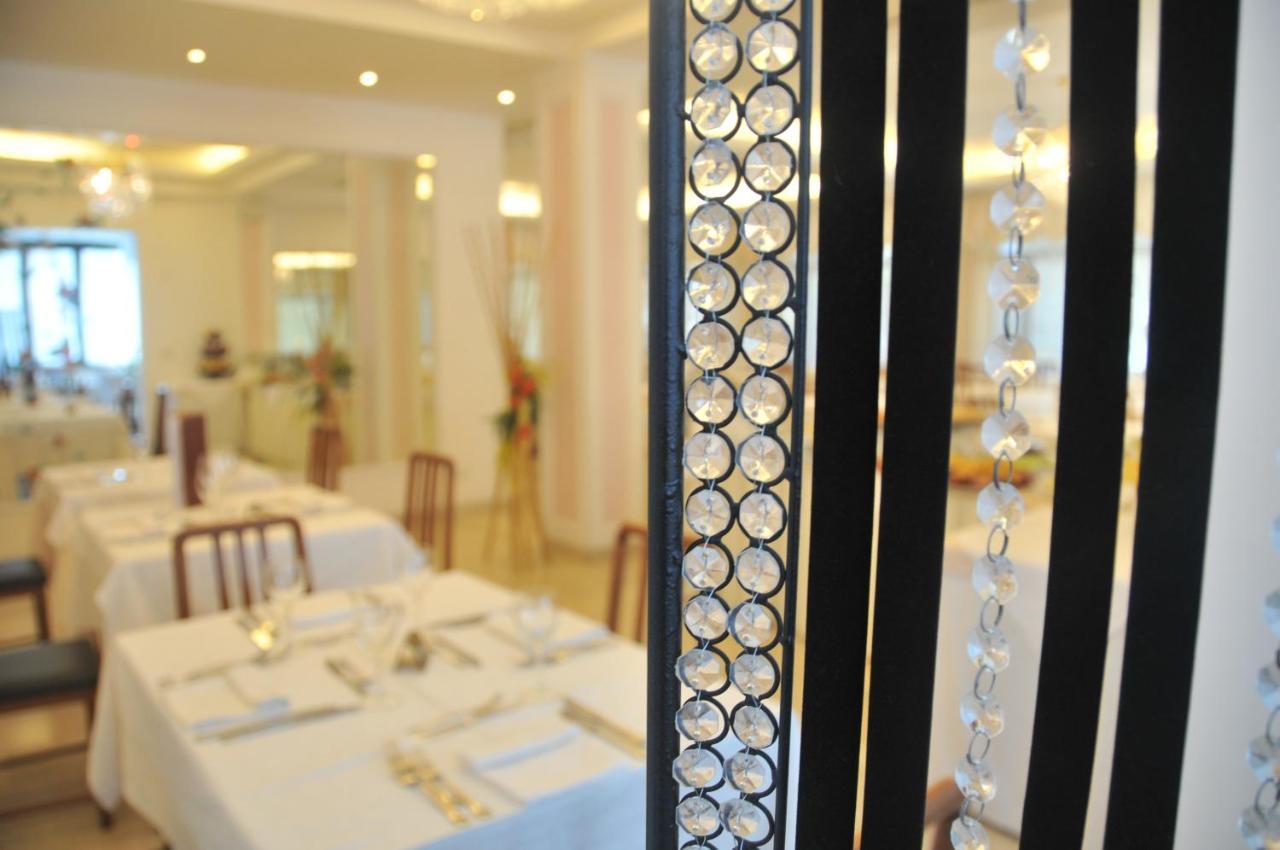 Hotel Baby B&B Milano Marittima Exterior foto